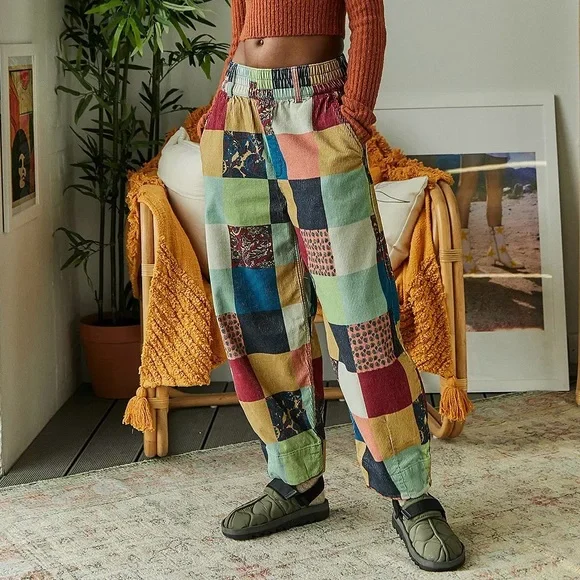 Urban Outfitters Multicolor Patchwork Zaria Cropped Pants - Picture 3 of 16